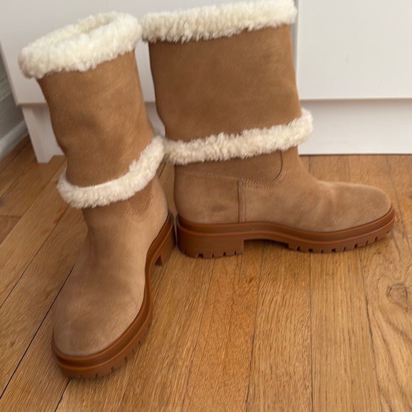 Women's Tan Shearling Boots - Picture 6 of 6